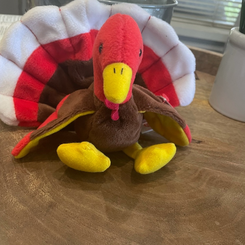 TY beanie babies “Gobbles” the turkey. With tags